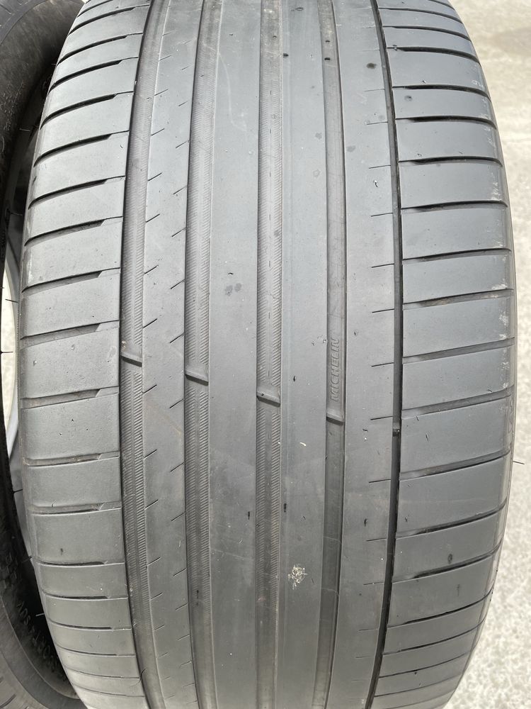 285/40/21 -2бр. Летни гуми Michelin /дот:2021