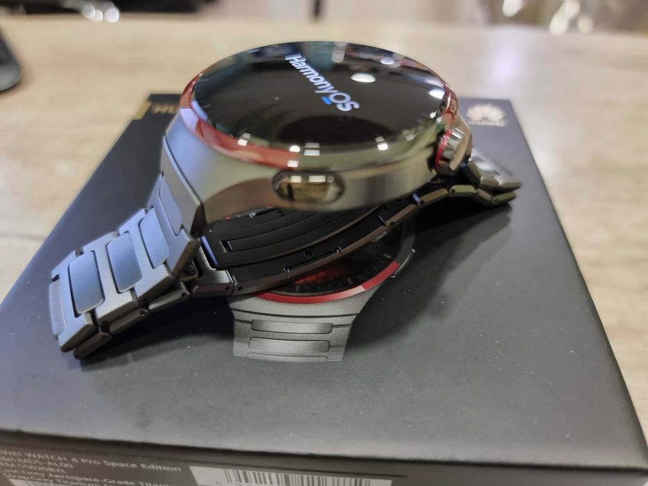Huawei Watch 4 Pro Space Edition