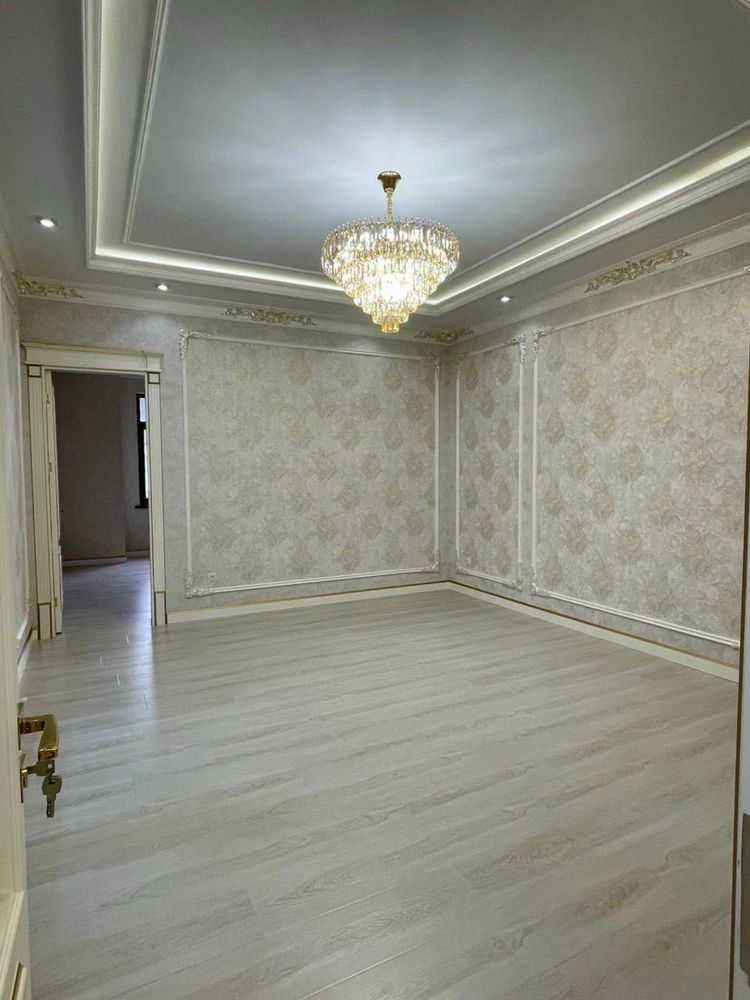 ПРОДАЁТСЯ НОВЫЙ ЕВРОДОМ на Саламатина Яккасарайский район 1,5 соток