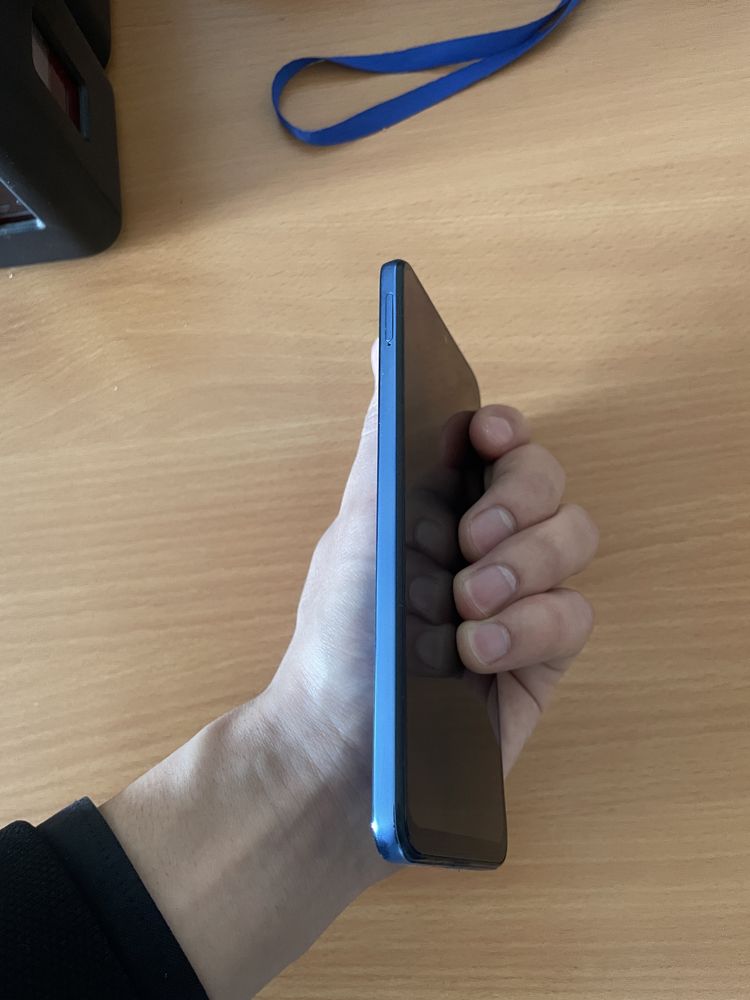 Продаю телефон Redmi Note 11