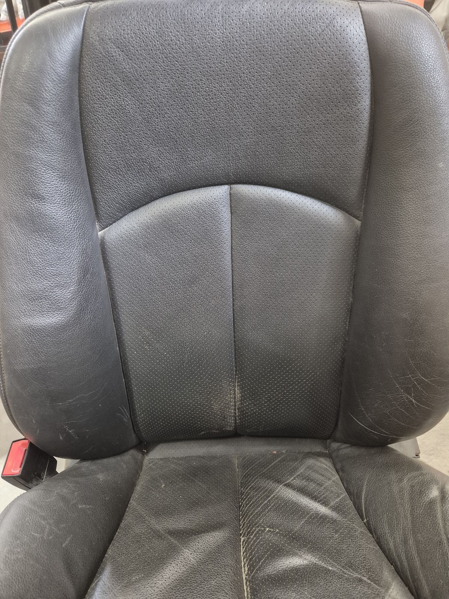 Шофьорска седалка мерцедес w211