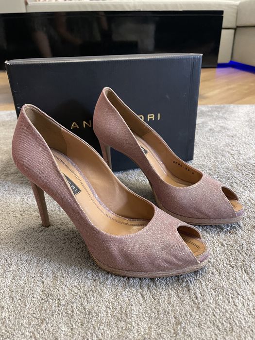 Pantofi sandale sclipici 38/39 Anna Cori