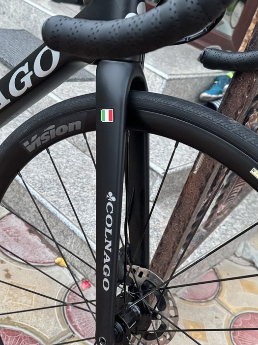 Bicicletă  carbon