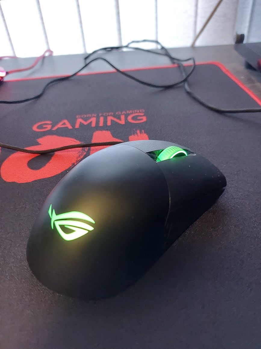 Геймърска мишка Asus Rog Keris