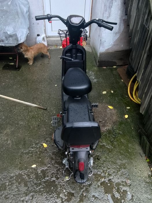 Scuter electric de vanzare