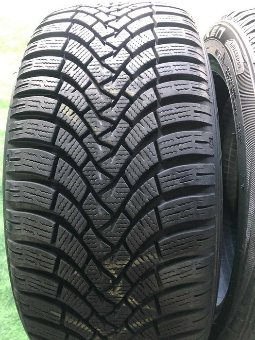 Anvelope Iarna 225/45/17 Falken