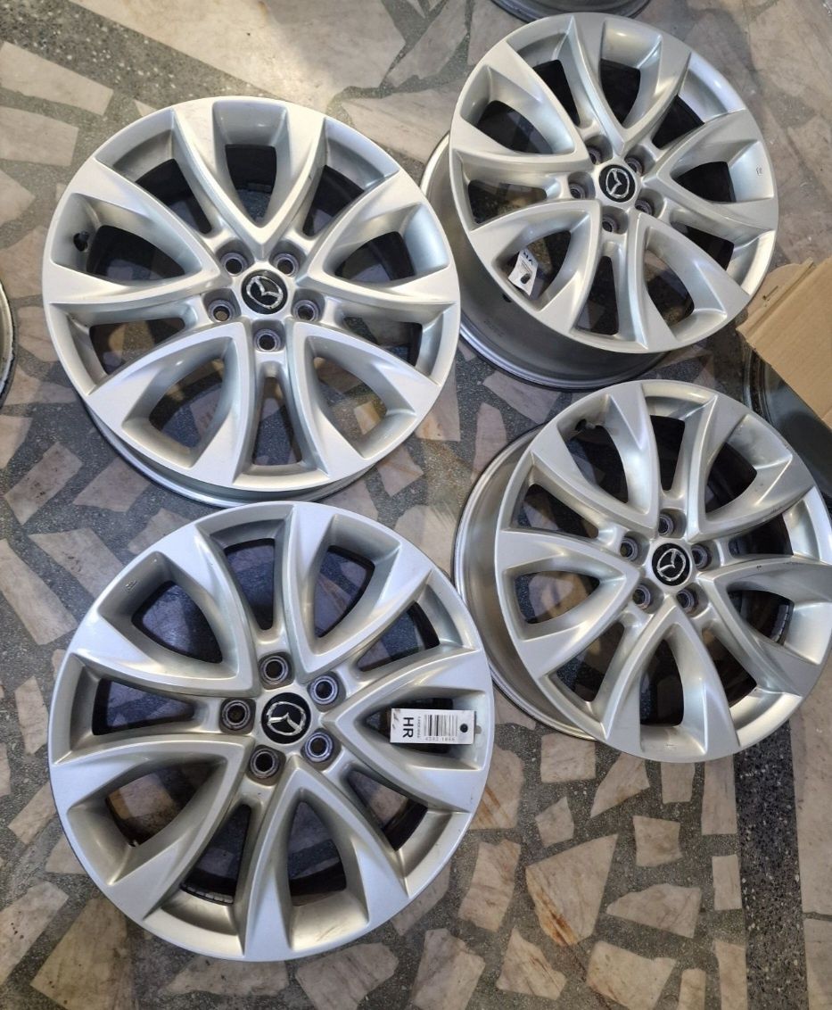 Mazda Original Kia Nissan Honda Toyota 19 цола Замъка Ямбол