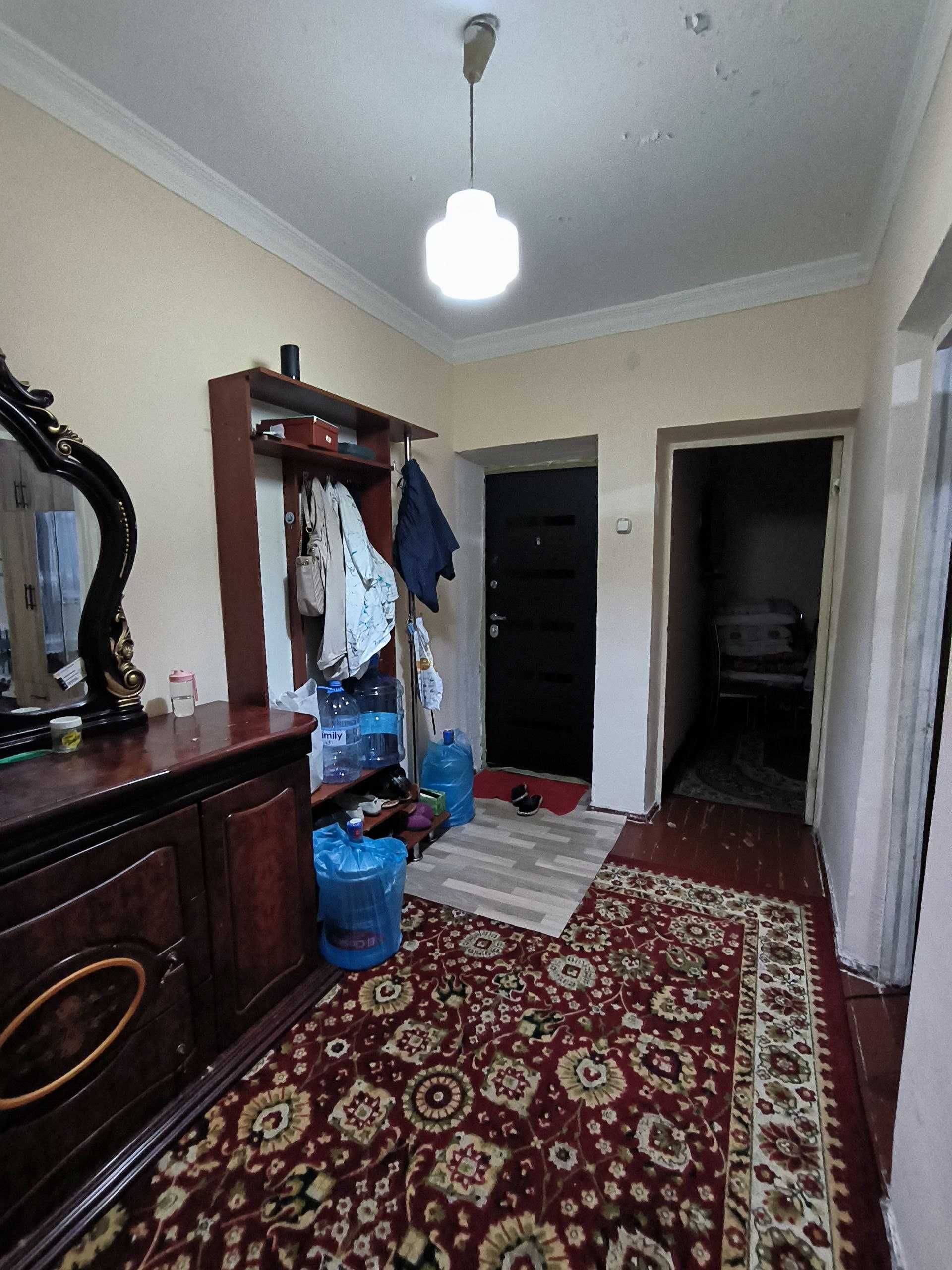 Квартира продается 1\3\4 в М-У районе, 50кв, собственная!