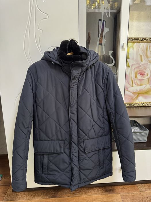 Зимняя куртка 48-50. Цена: 25 000