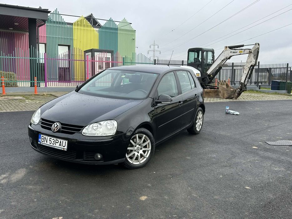 Vând golf 5 tdi 1.9 tdi