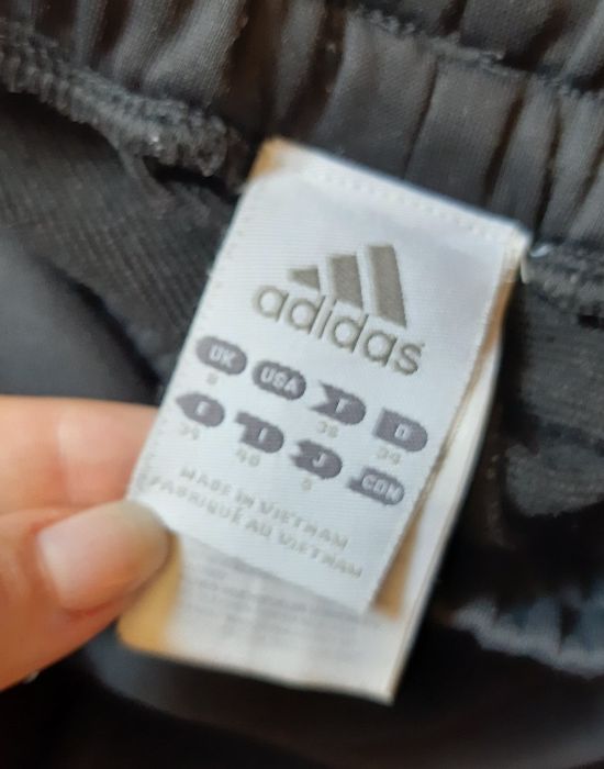 ПРОМО ЦЕНА!  Панталон adidas - спортен, оригинален