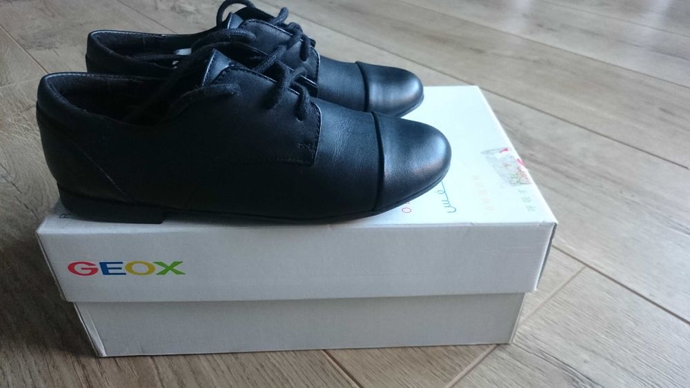 Туфли детские для Школьников, производство Италия GEOX