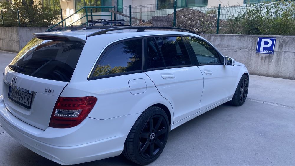 Mercedes Benz C200