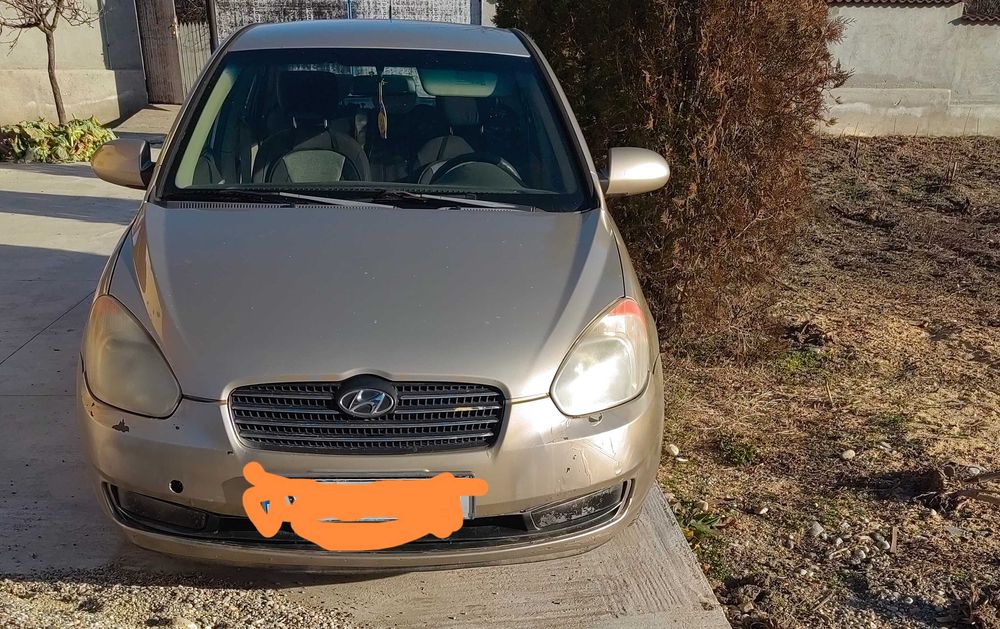 Hyundai Accent...