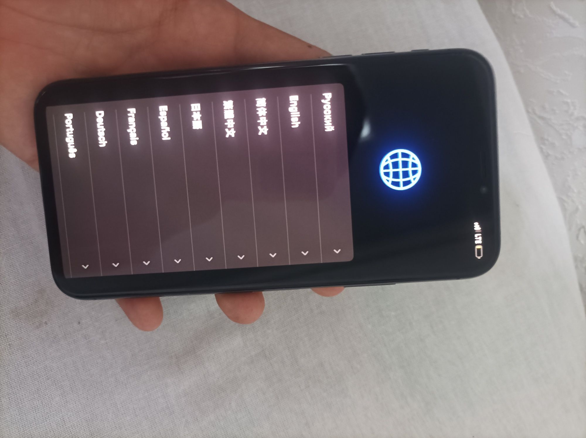 Iphone xs icloudga tushgan