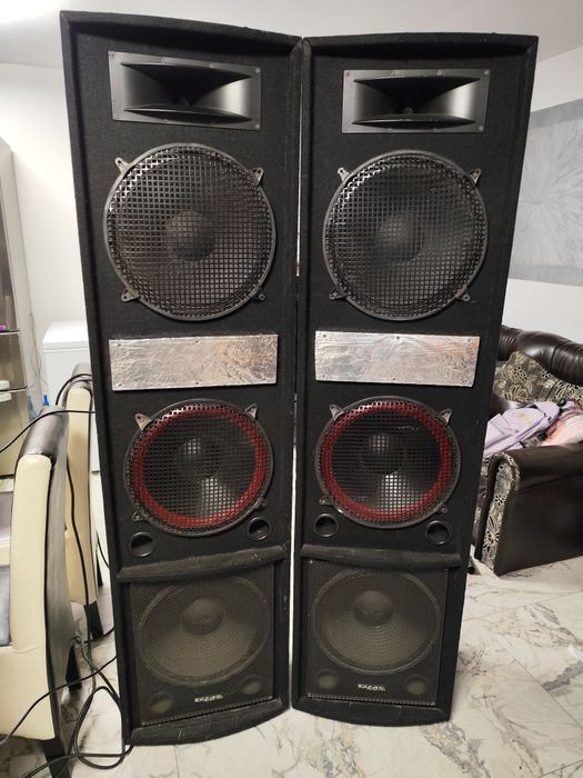 Diferite boxe  și putere (amplificator )