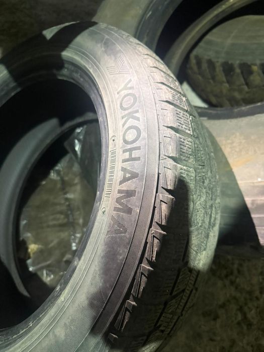 Продам шины зимние липучки!