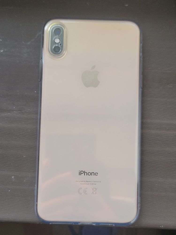 Iphone xsmax gold