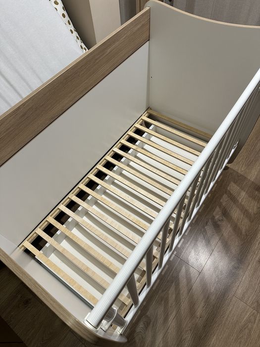 Детско бебешко легло кошара бюро с матрак Lorelli 60/120