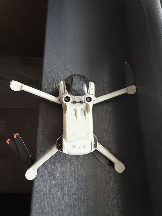 Drona DJI Mini 3 PRO