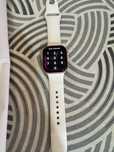 Часовник Apple 10