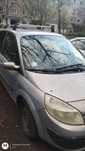 Renault grand scenic.