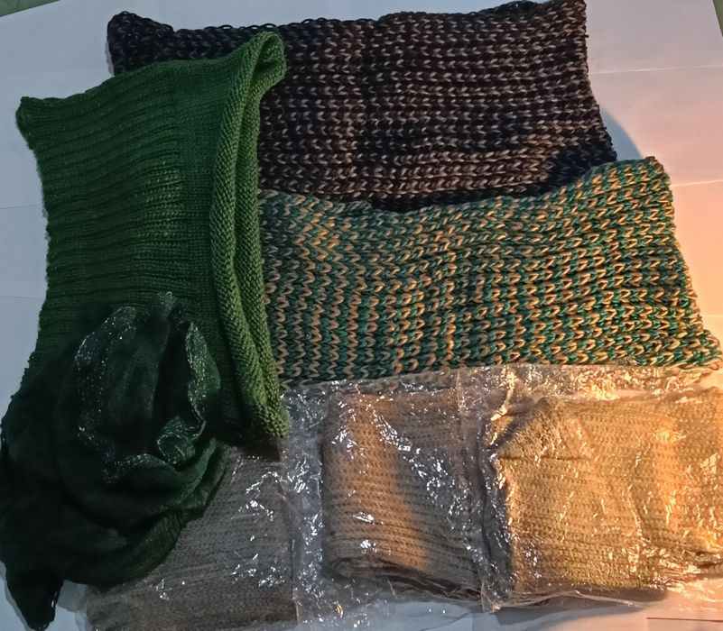 Șapte gulere noi de damă,călduroase