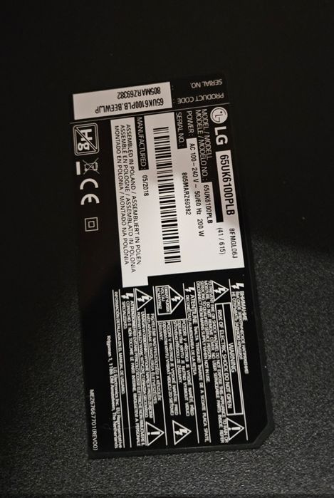 Televizor LG 65UK6100PLB Benzi LED abia schimbate dar display DEFECT.