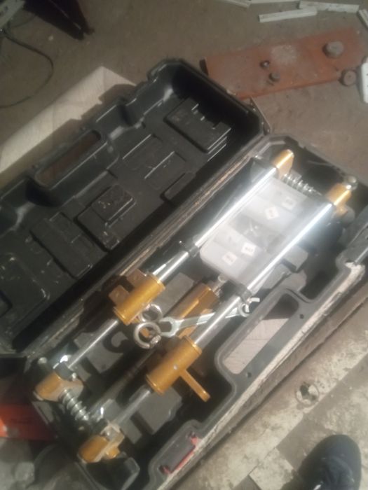 Кондуктор для врезки замков и петель