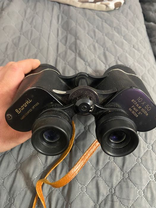 Бинокъл 10x50 browni
