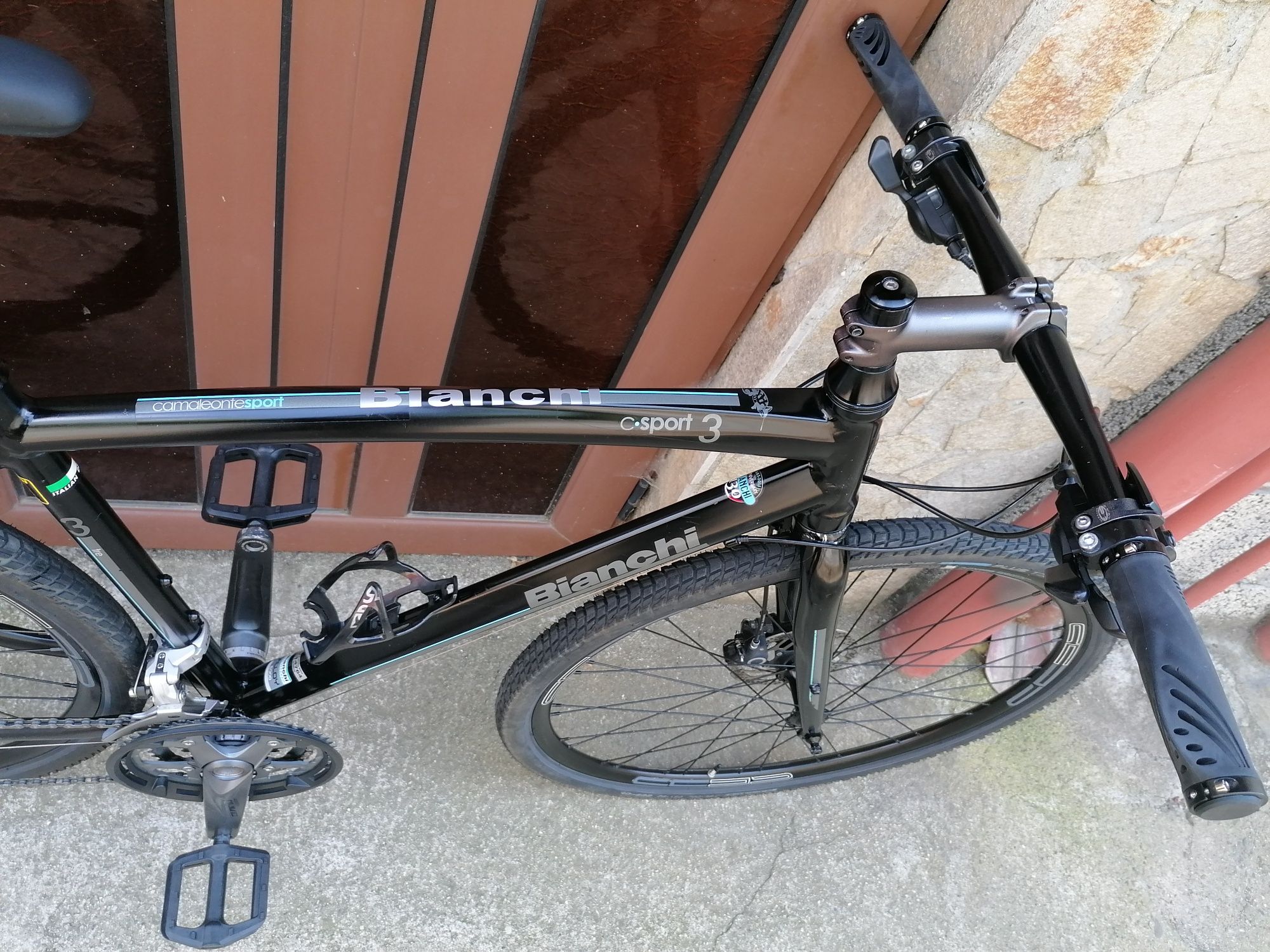 Bianchi Гравел Хибрид 28, Shimano Deore, Хидравлика