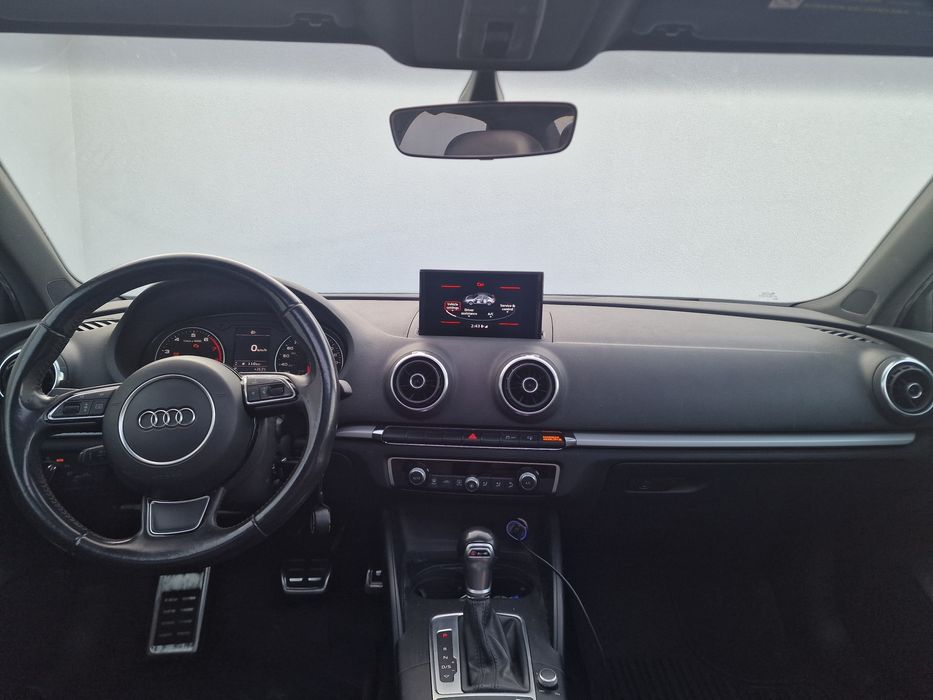 Audi A3 Sedan 2015 Panoramic