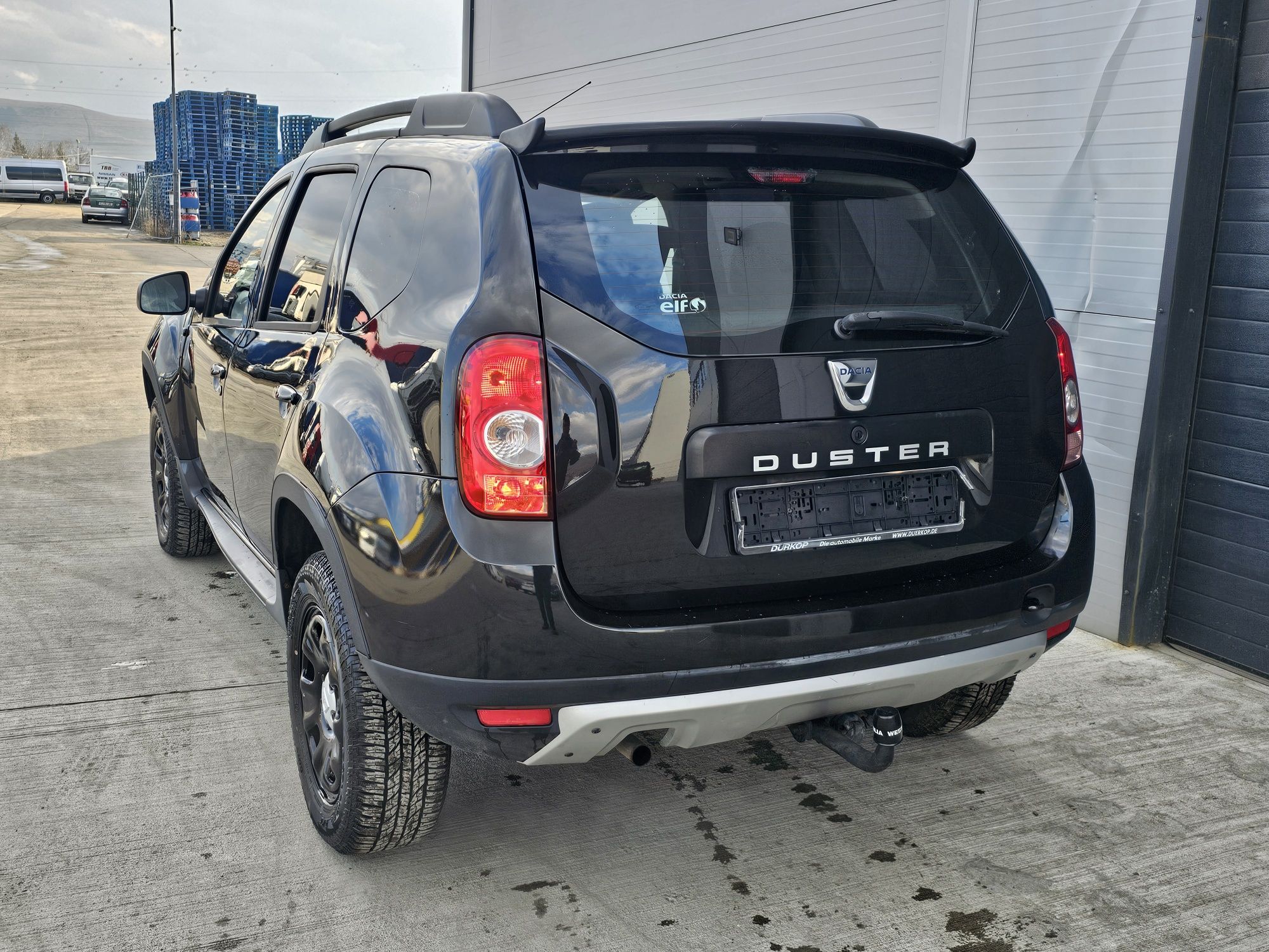 Dacia Duster 1.6Benzina,2x4, Blackshadow,Clima,Gaz,Cârlig,Posibil Rate