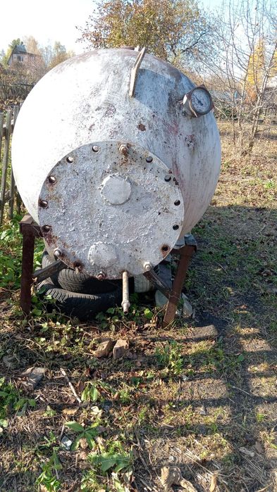 Продам под септик бочку
