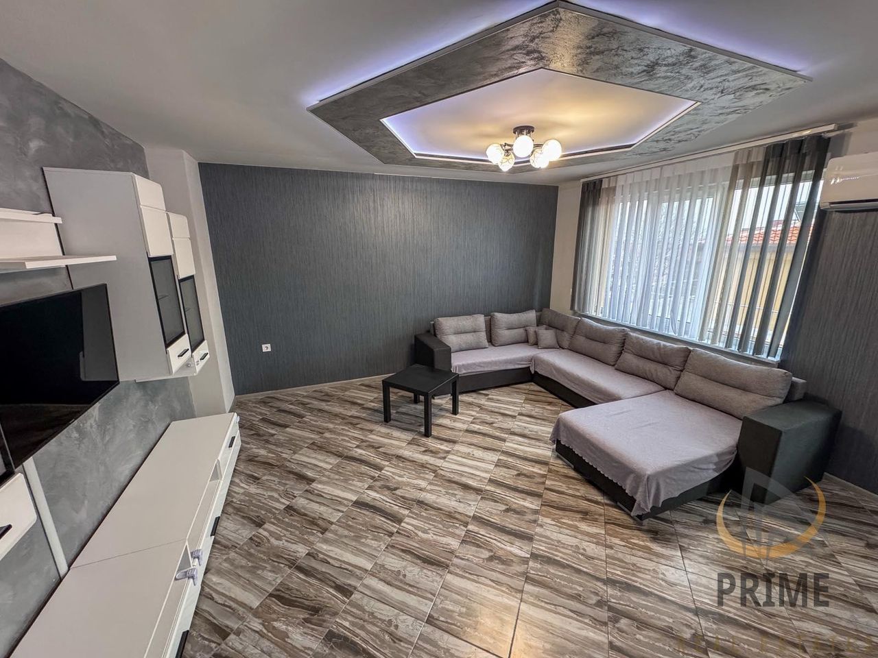Дава се под наем Тристаен апартамент в Бургас, Сарафово - 110 кв.м за 663 € - Снимка #2