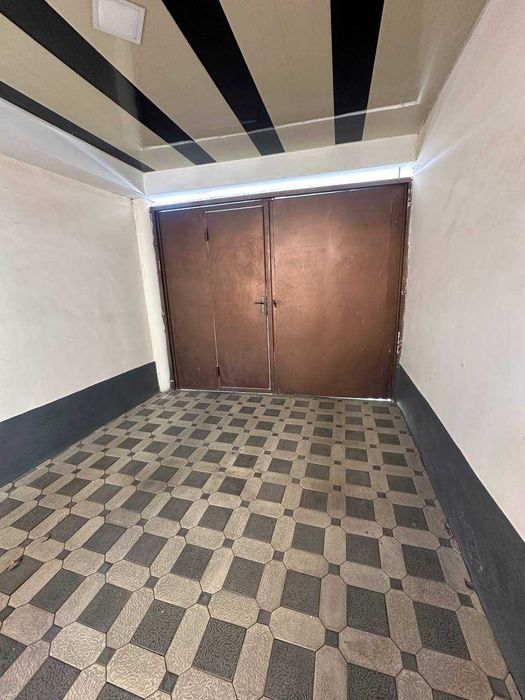 улица Мухтор Ашрафий 2.8 соток 7 комнат с ремонтом, дом Угловой