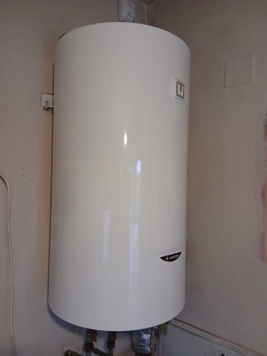 Boiler Ariston Pro 1 R VTD 100L, 1800W - aproape nou