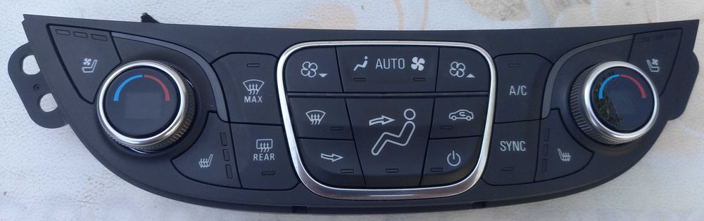 Продам панель климат-контроля от Chevrolet Orlando.