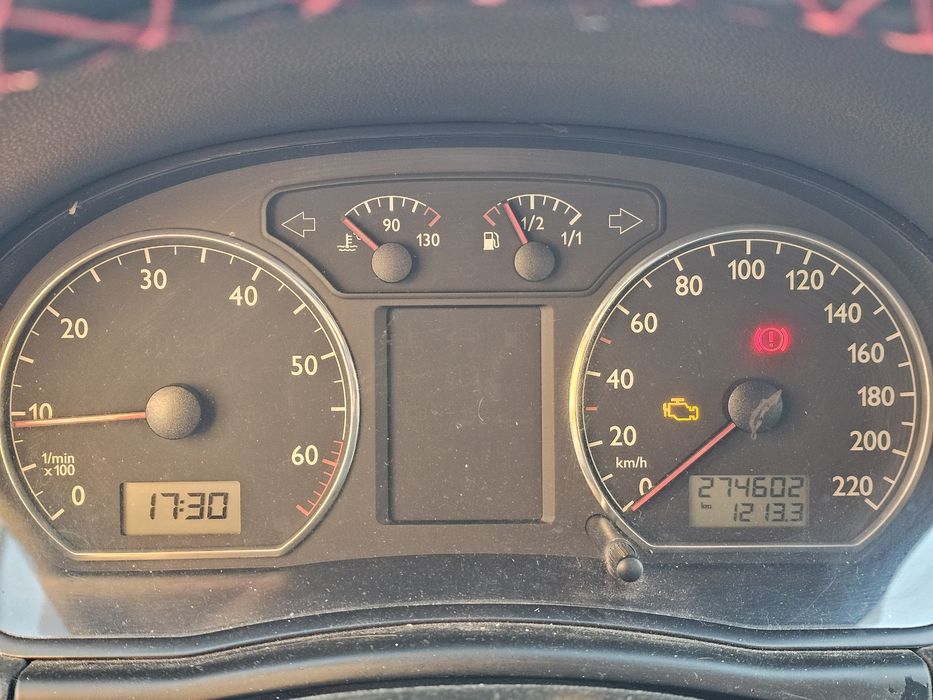 Vând Volkswagen Polo 2003