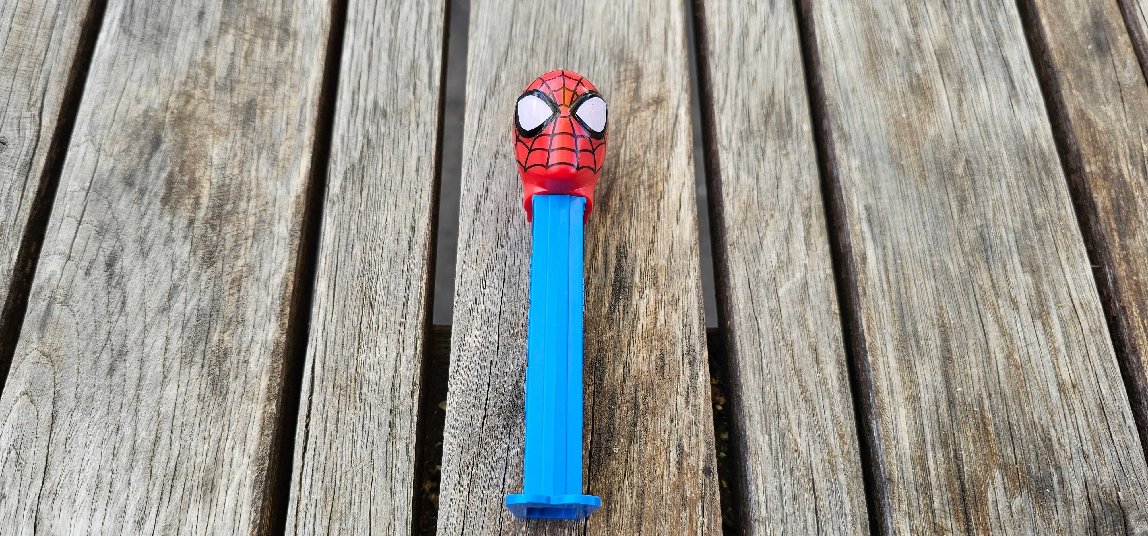 pez dispenser tiger si spiderman