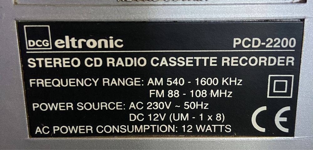 Radio casetofon cu cd