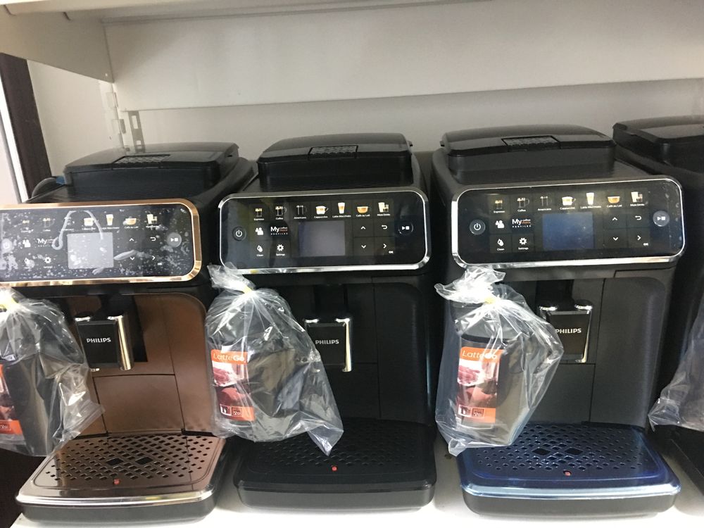 Espressor Philips LatteGo EP 5400 5500  ca NOU expresor espresor