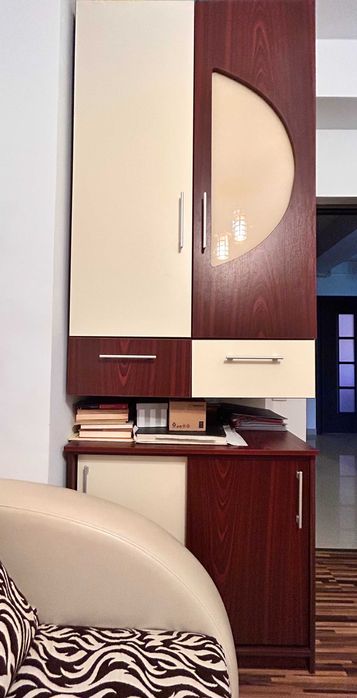 Mobila dormitor din MDF, se vinde si separat.