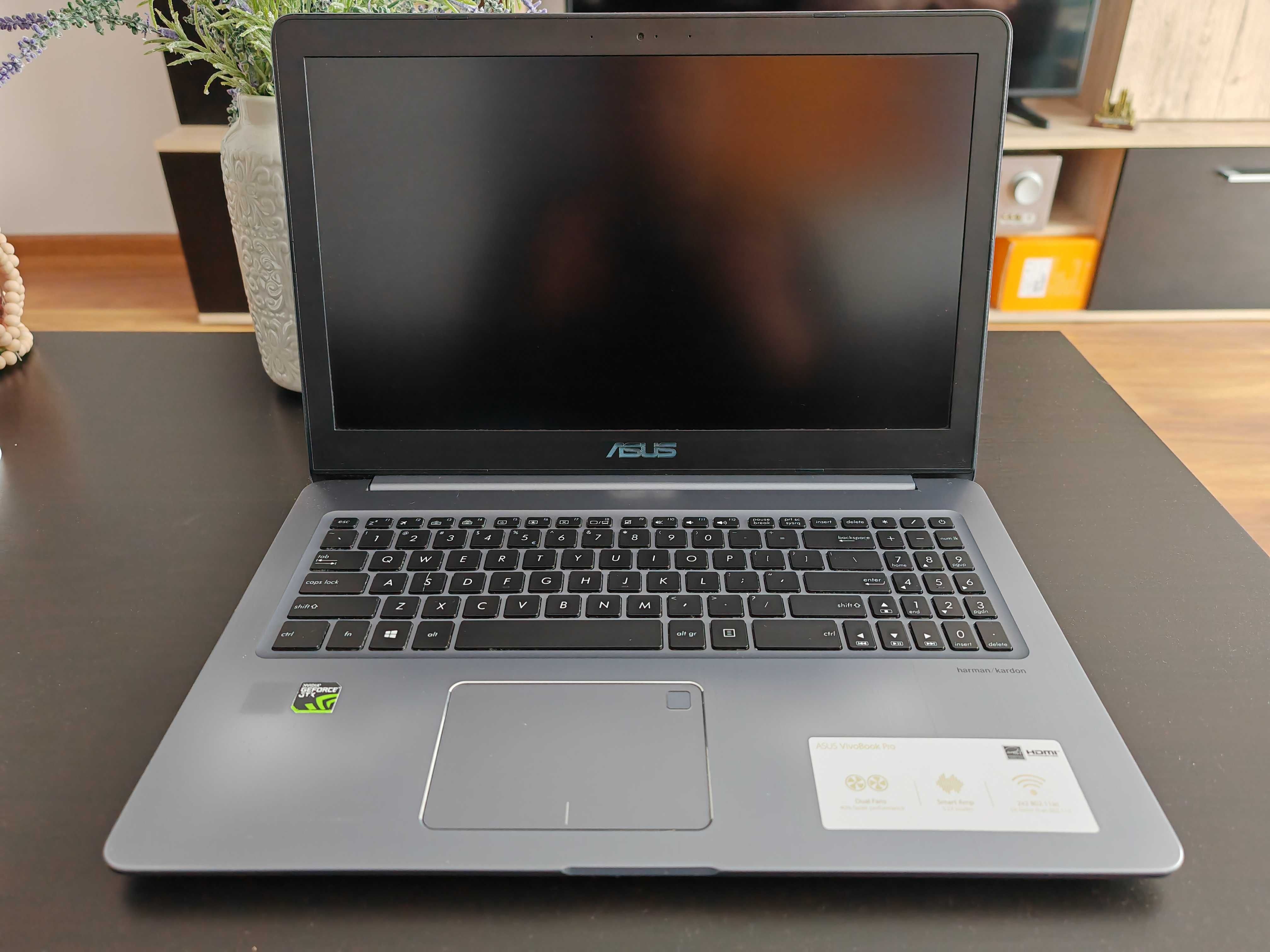 Laptop Asus VivoBook Pro N580V, I7-7700HQ, 16Gb ram, GTX1050, gaming