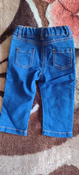 детские вещи хорошие,в отличном состоянии,фирменные,качество на высоте