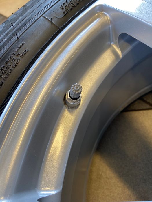 235/60R18 107V Roti de vara noi Mercedes GLC senzori presiune inclusi