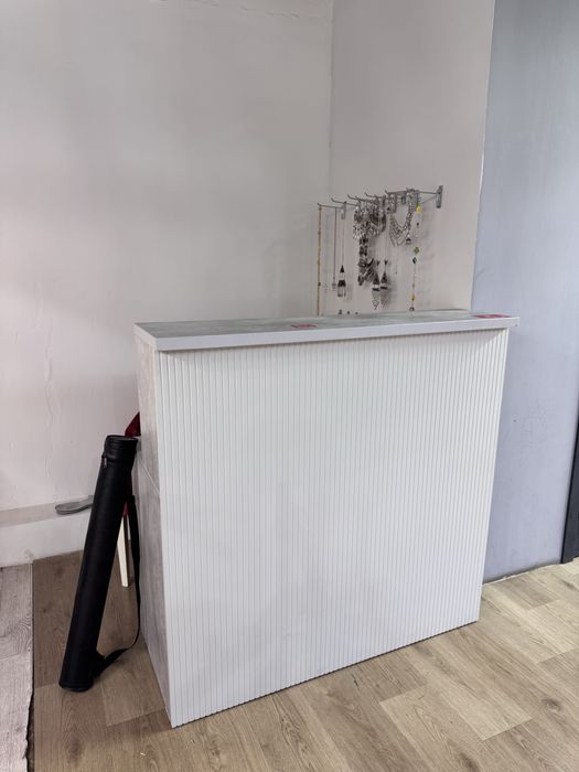 Ресепшен для магазина