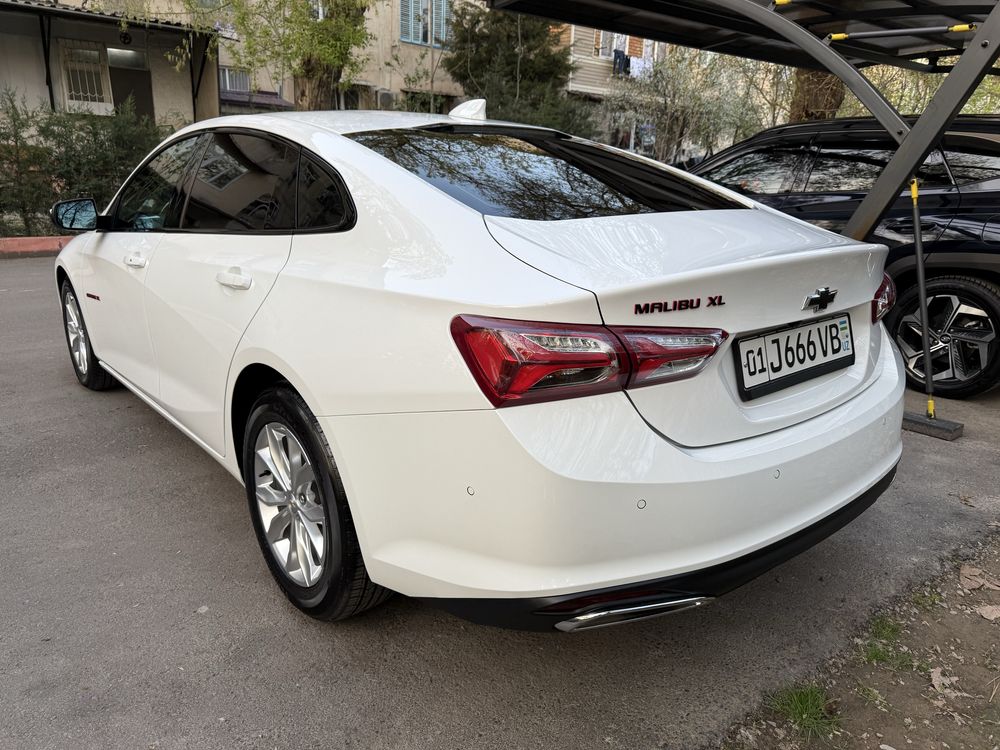 Продам Malibu XL новая с наваротами машина своя в иделаьном состоянии