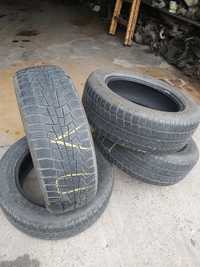 Зимни гуми за джип 215 60 17