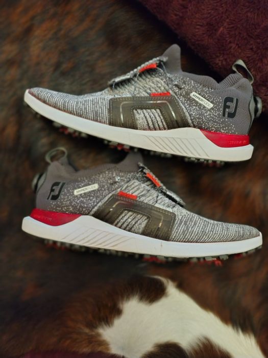 Обувки(маратонки )за голф